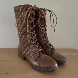 ShoeDazzle Brown Combat Boots Womens Size 8.5 Period Upper Quilted Fold Over